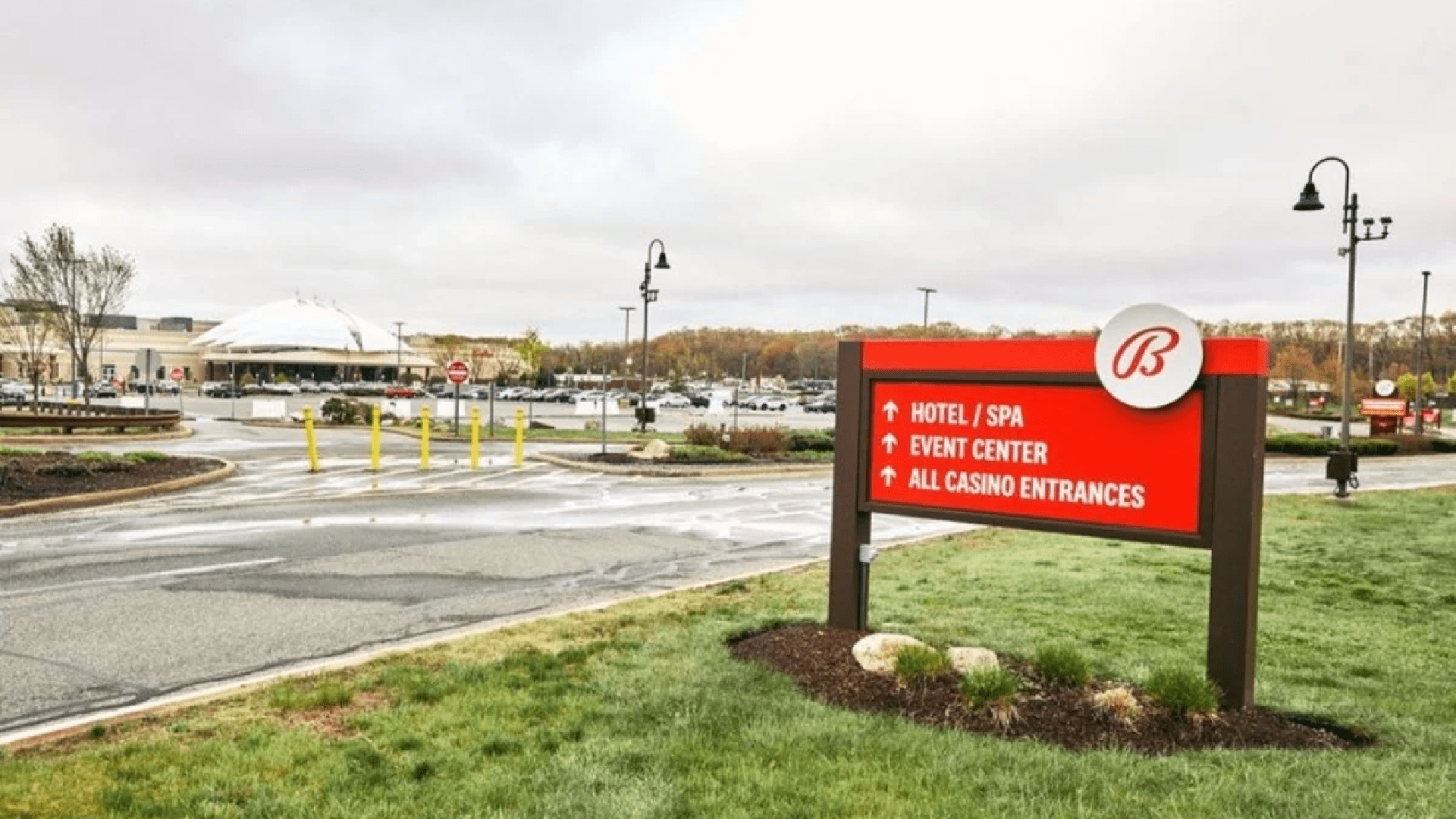 Rhode Island Casinos Seek More State Money as Smoking Ban Discussions Linger