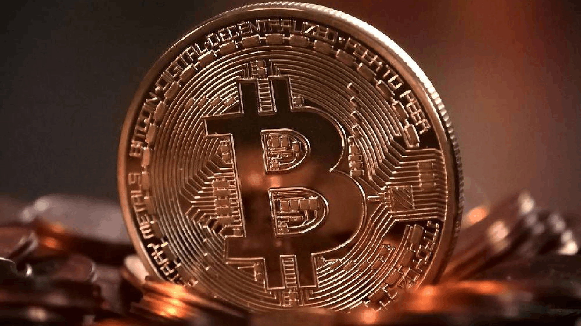 Five-Minute Bitcoin Trades Equal Gambling, Says Expert